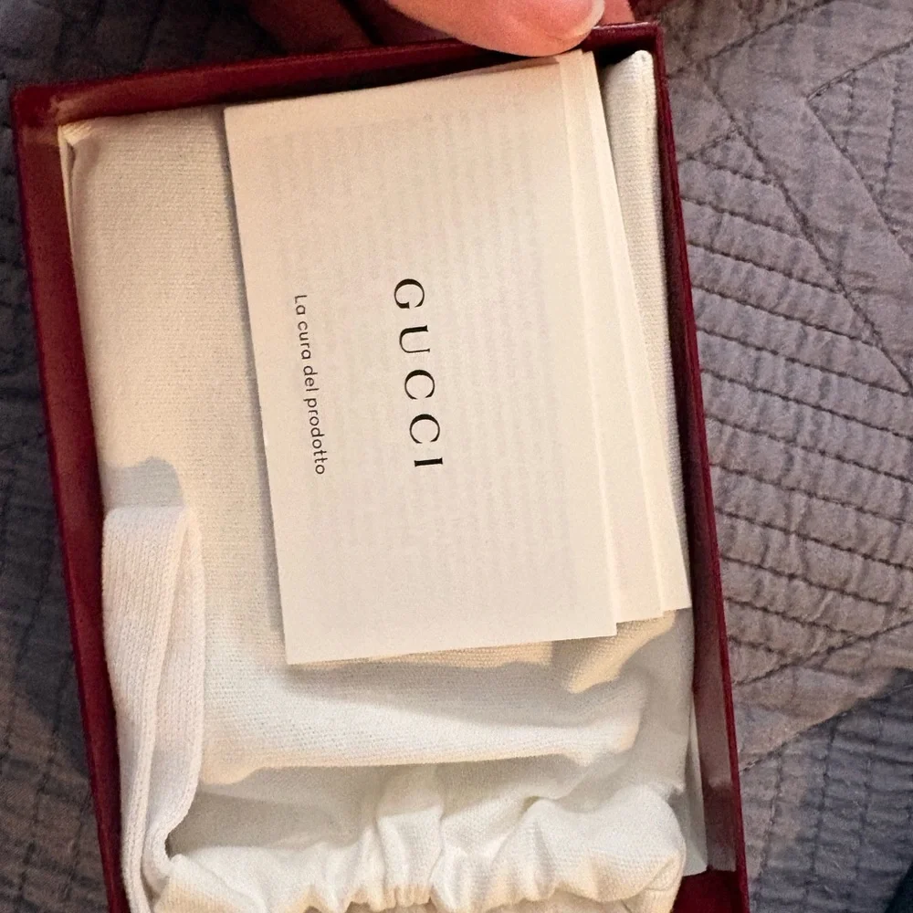 Gucci Two-Tone Grey GG Canvas Card Case - Picture 3 of 7